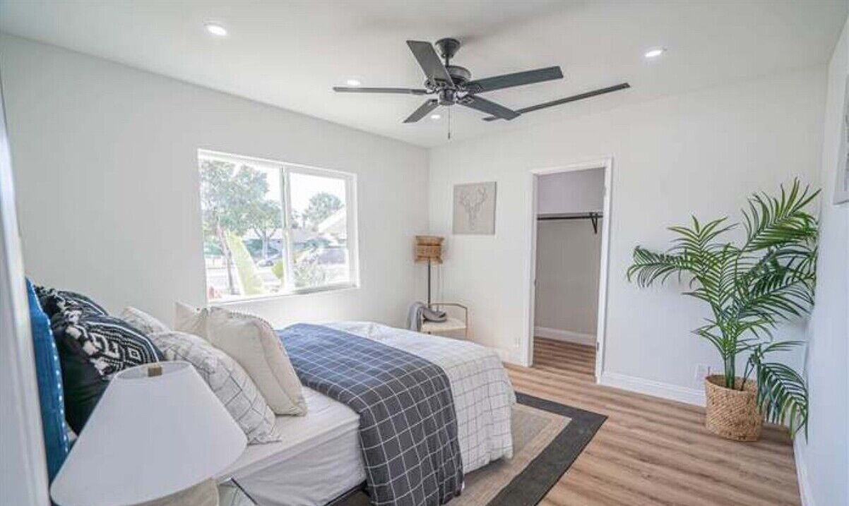 Photo of Bedroom in Canoga Park
