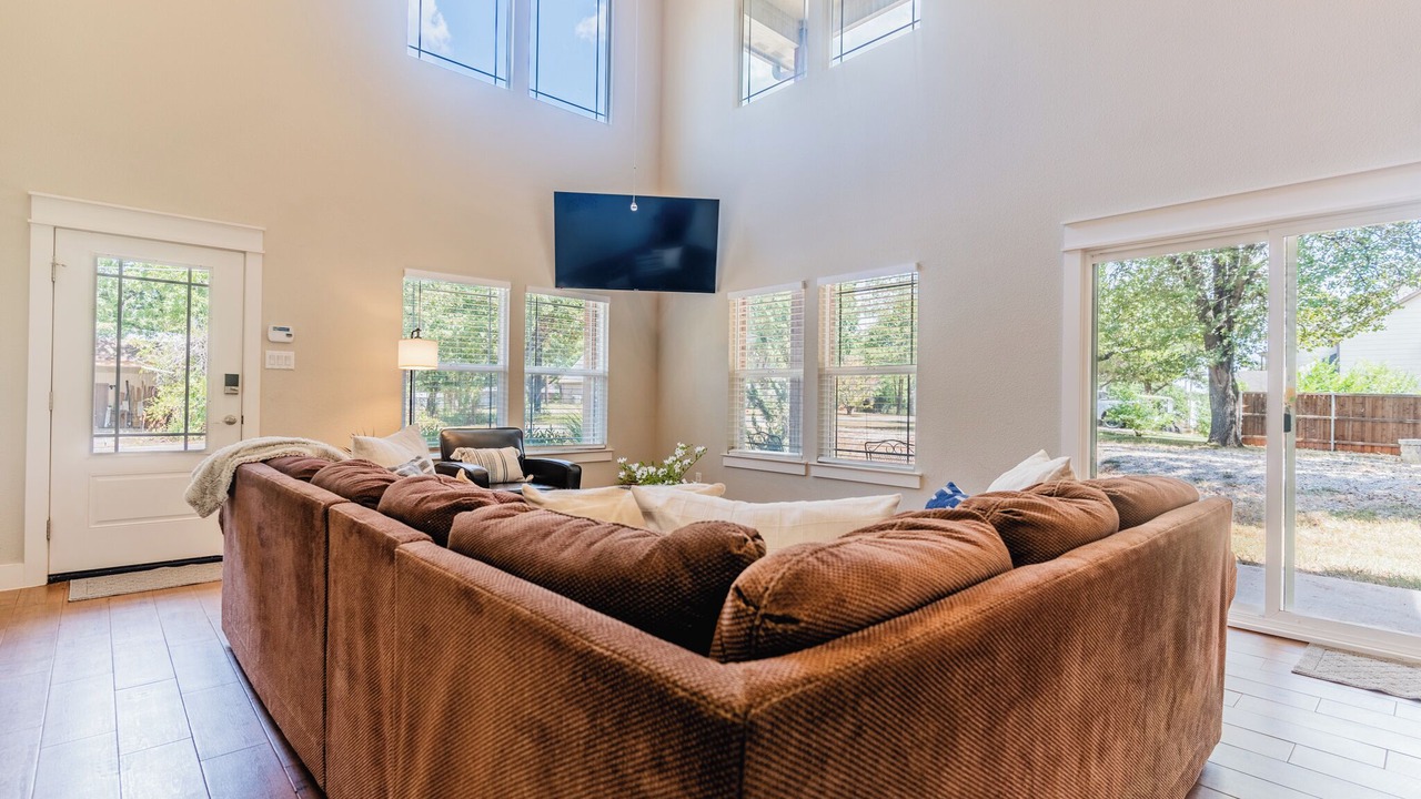 Photo of Livingroom in Pottsboro