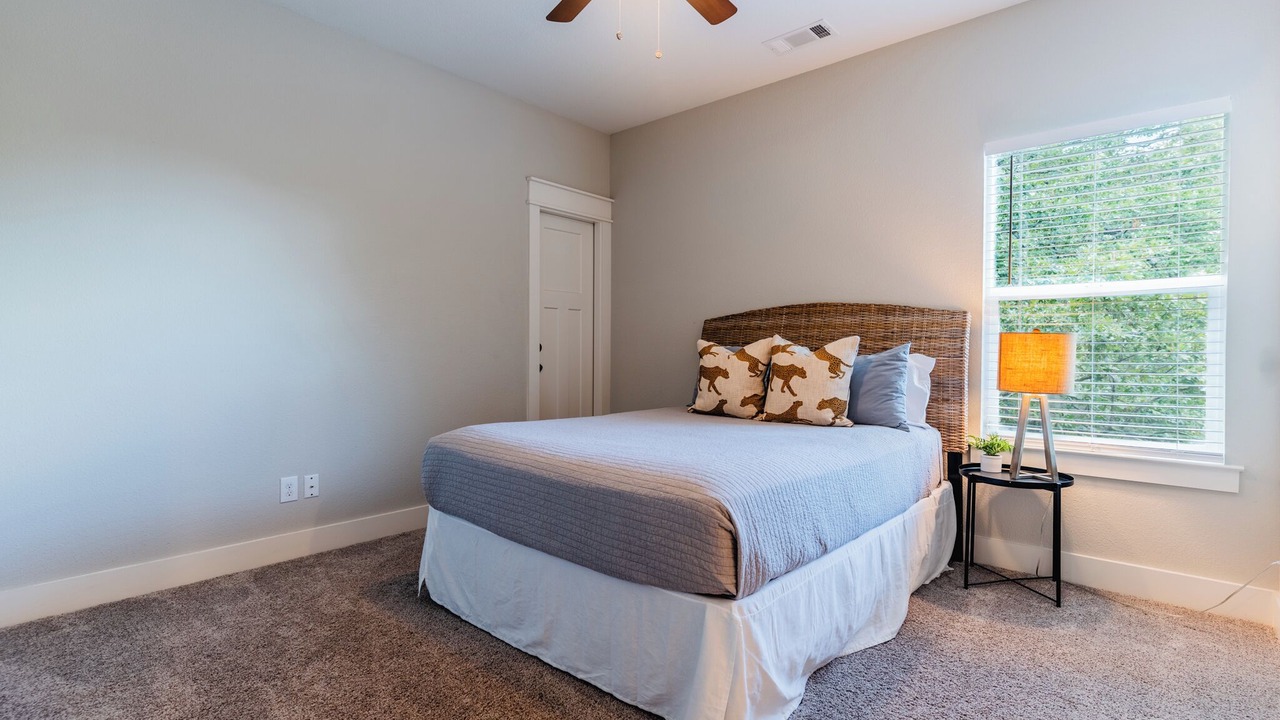 Photo of Bedroom in Pottsboro