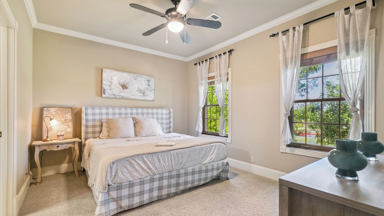 Photo of Bedroom in Denison