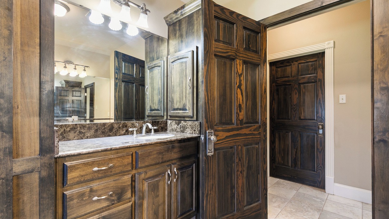 Photo of Bathroom in Denison