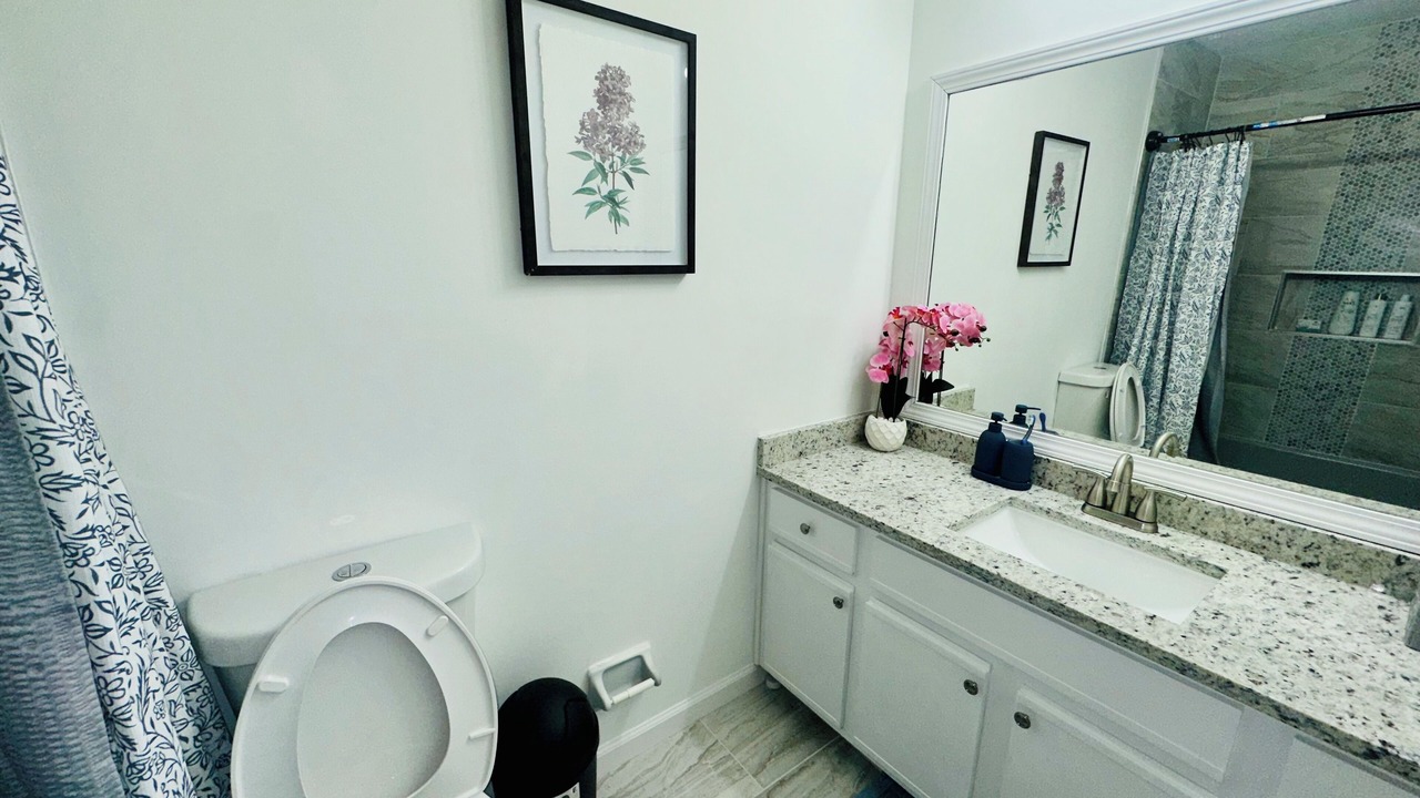 Photo of Bathroom in Cordova