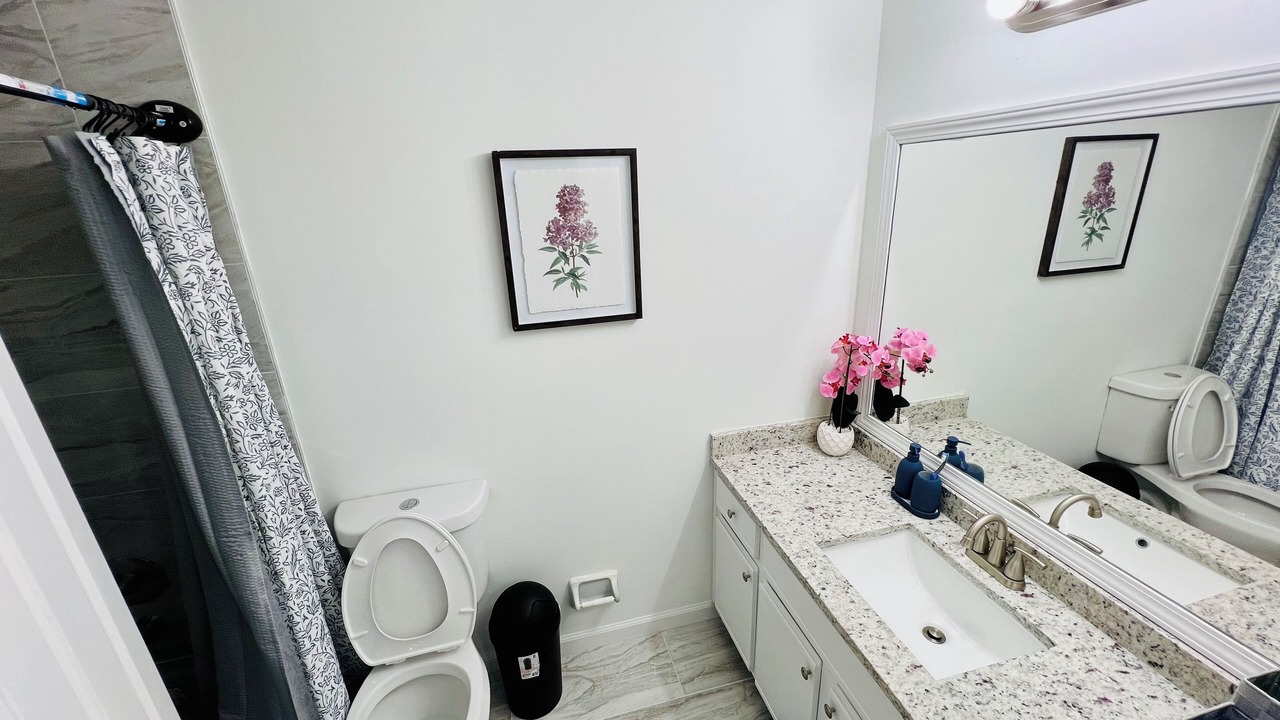 Photo of Bathroom in Cordova