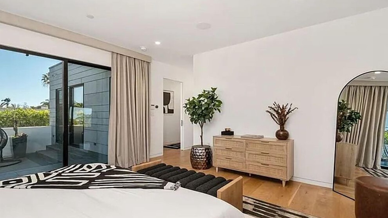 Photo of Bedroom in Beverly Grove