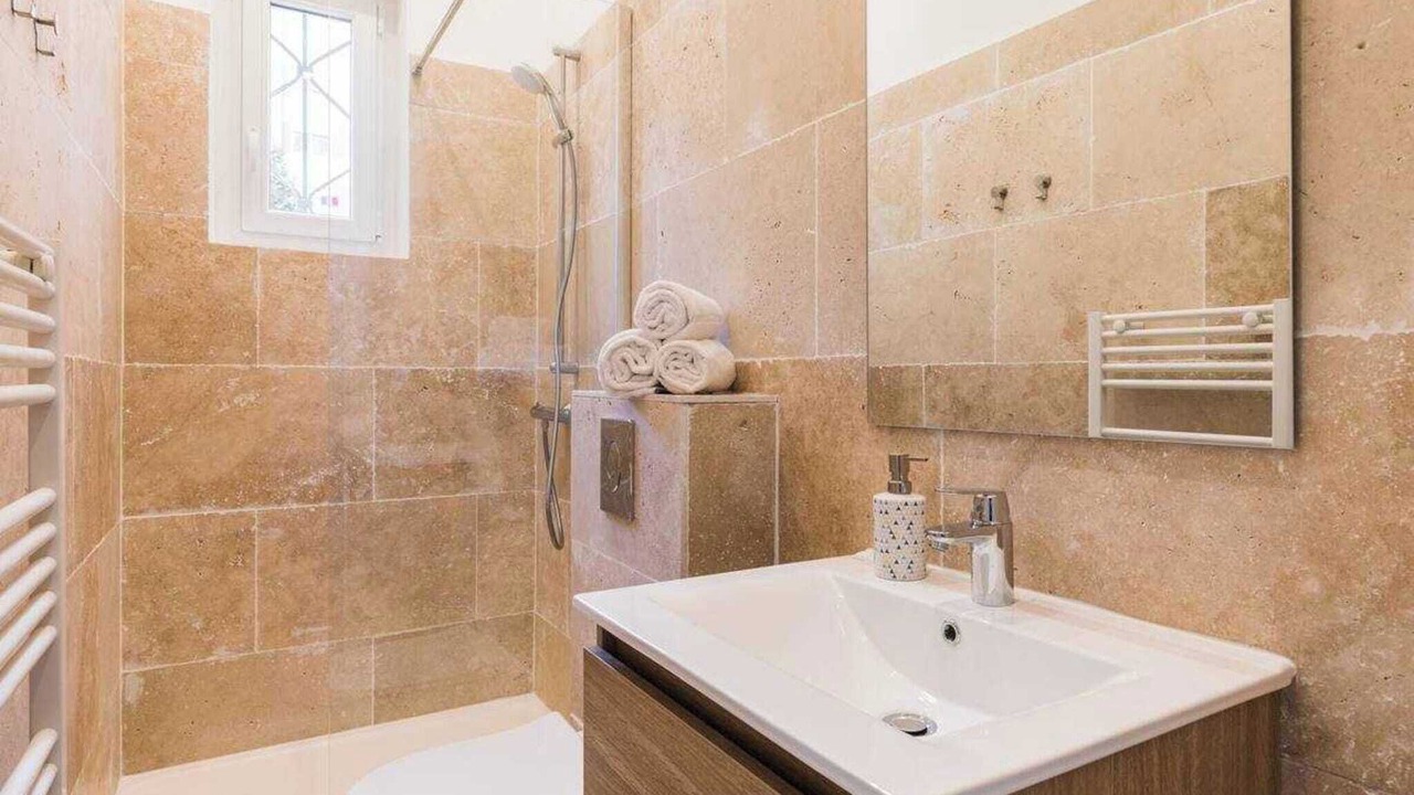 Photo of Bathroom in Villette Gare