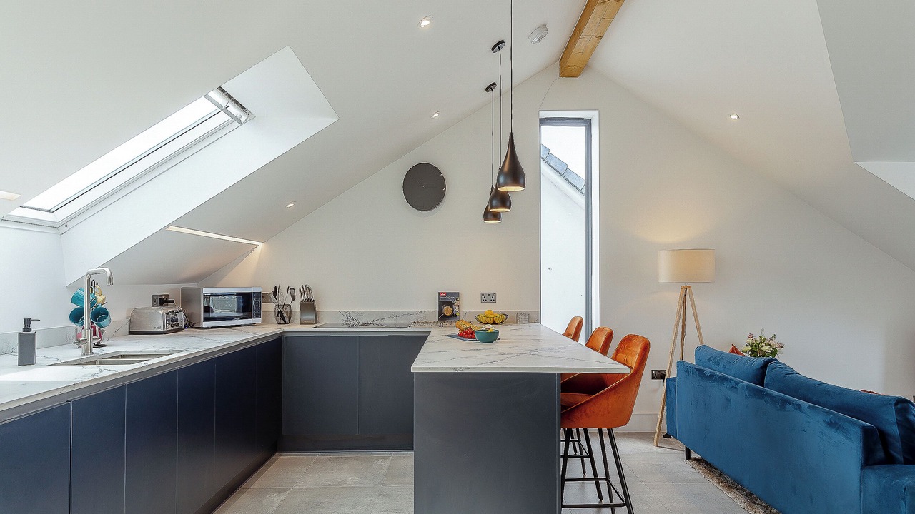 Photo of Others in The Lizard