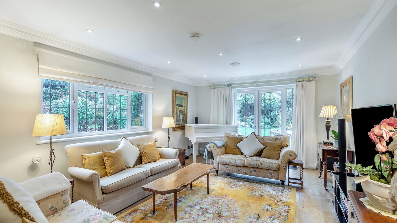 Photo of Bedroom in Wooburn Moor