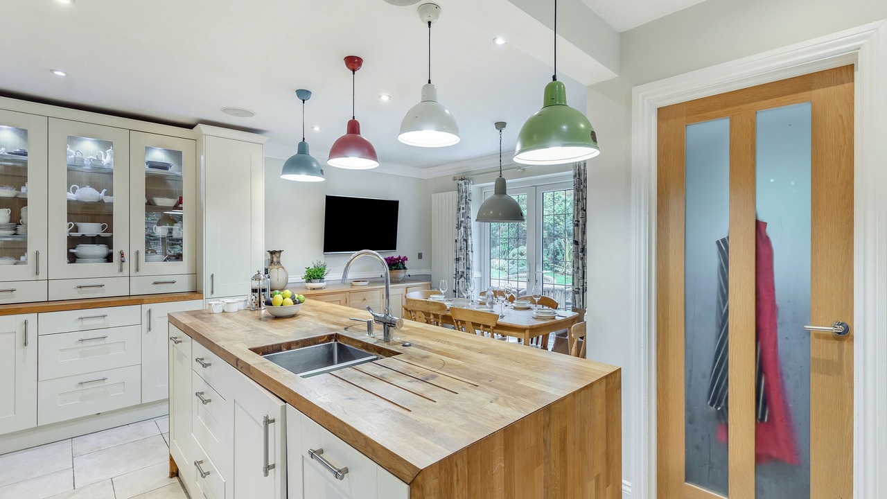 Photo of Others in Wooburn Moor