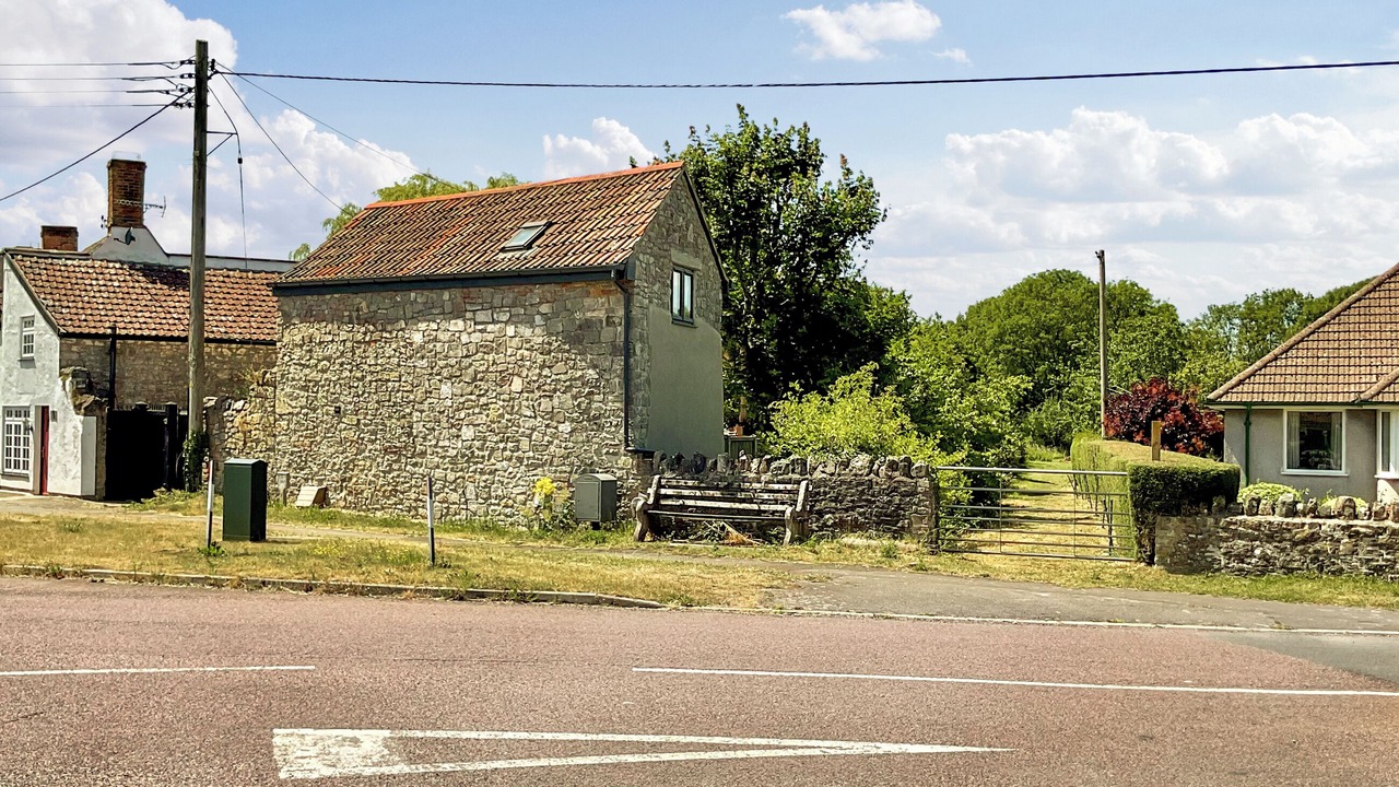 Photo of Outdoor in Cross