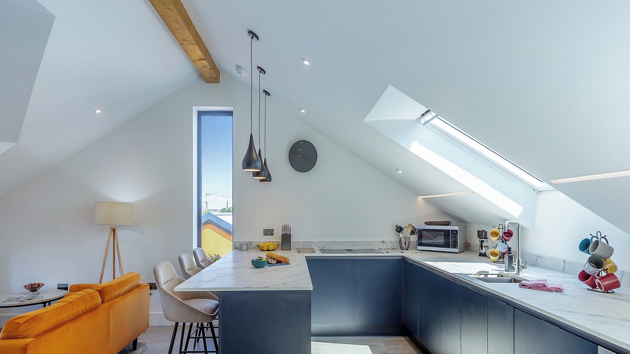 Photo of Others in The Lizard