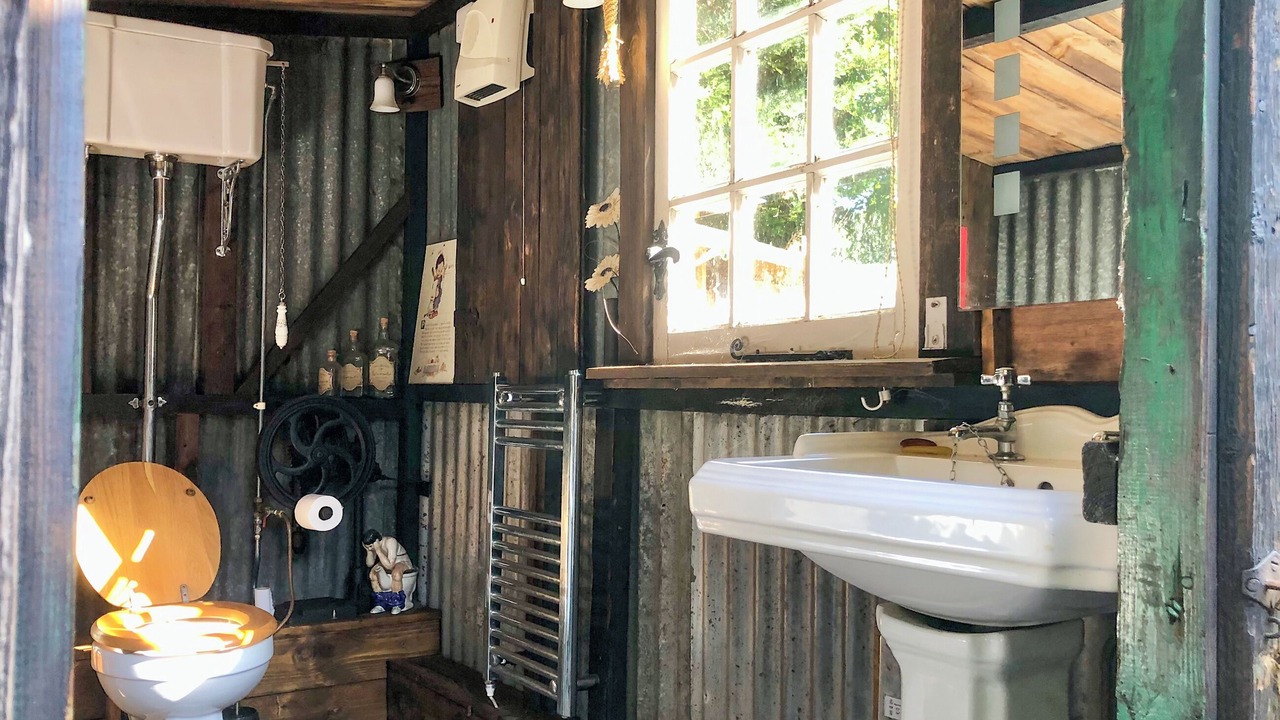 Photo of Bathroom in Hailsham