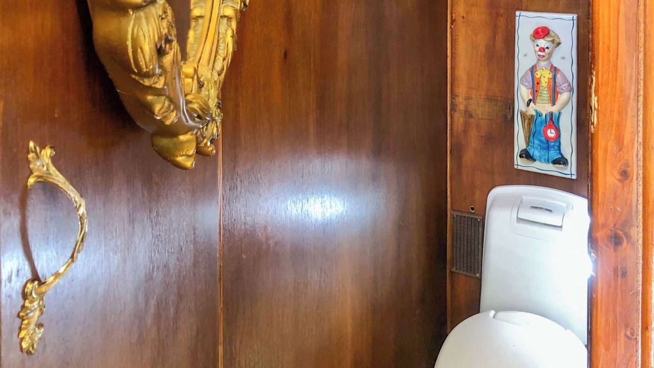 Photo of Bathroom in Hailsham