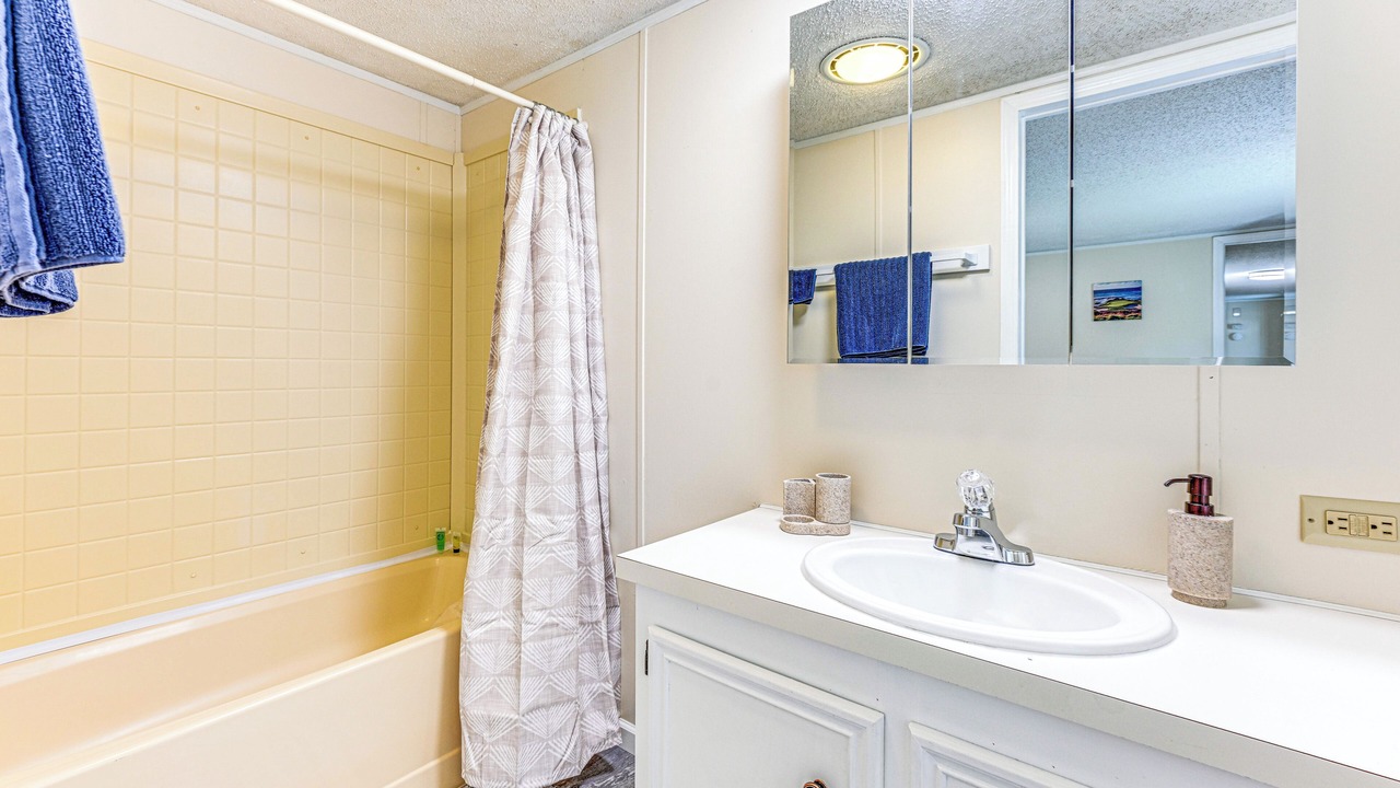 Photo of Bathroom in Nekoosa