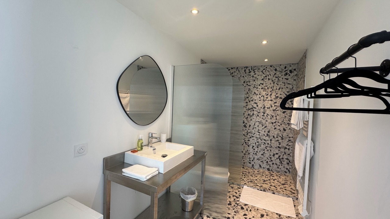 Photo of Bathroom in Le Bouscat