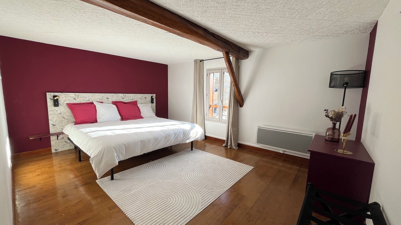 Photo of Bedroom in Giffaumont-Champaubert