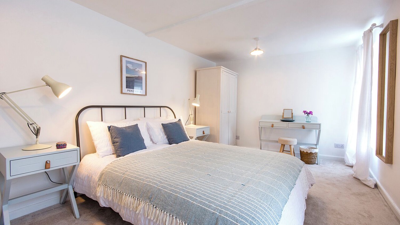 Photo of Bedroom in Truro