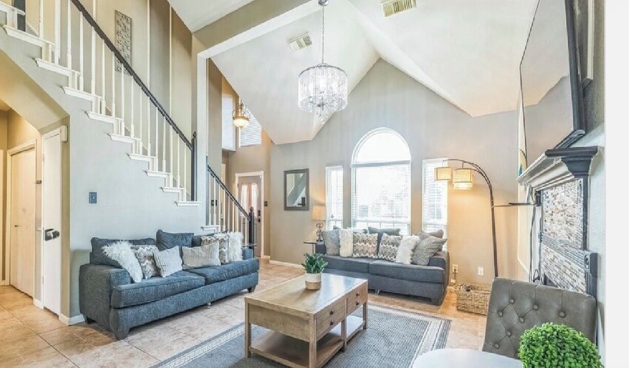 Photo of Livingroom in Cypress