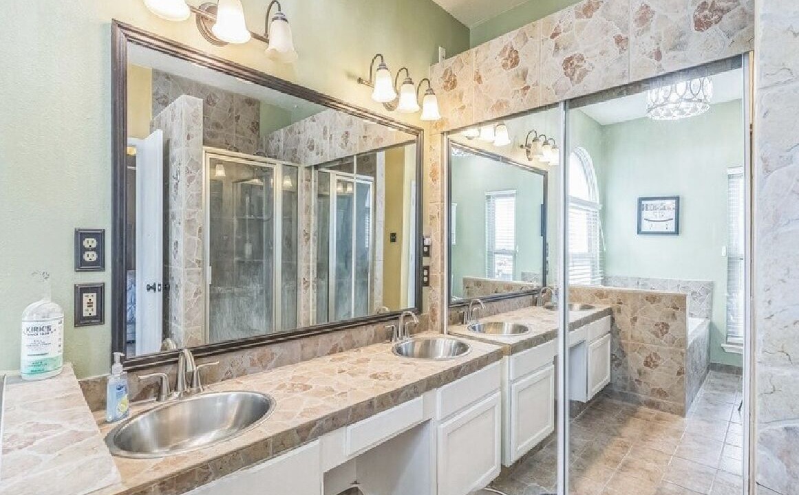 Photo of Bathroom in Cypress