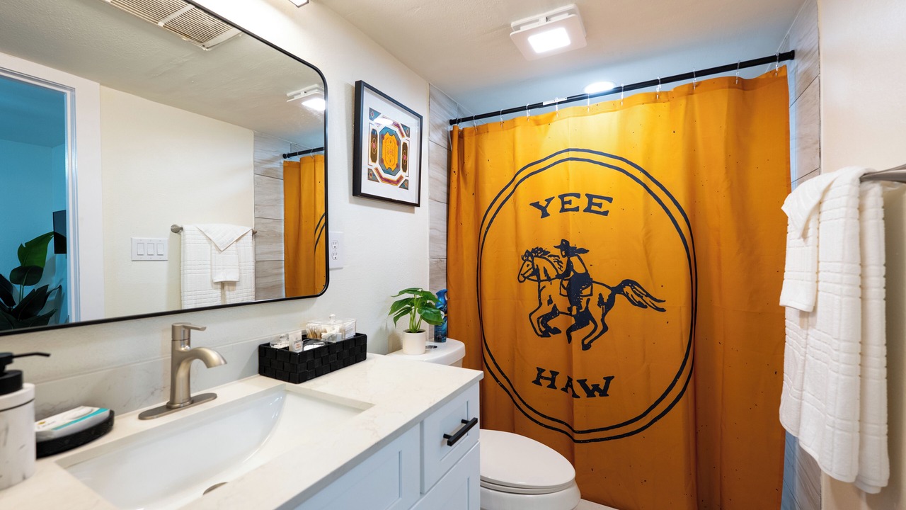 Photo of Bathroom in Uptown