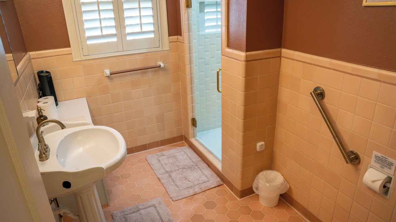 Photo of Bathroom in Heritage