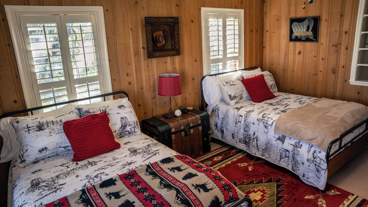 Photo of Bedroom in Heritage