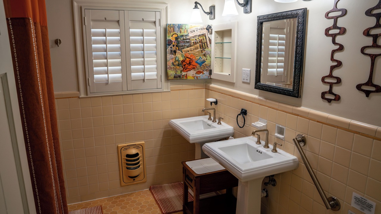 Photo of Bathroom in Heritage