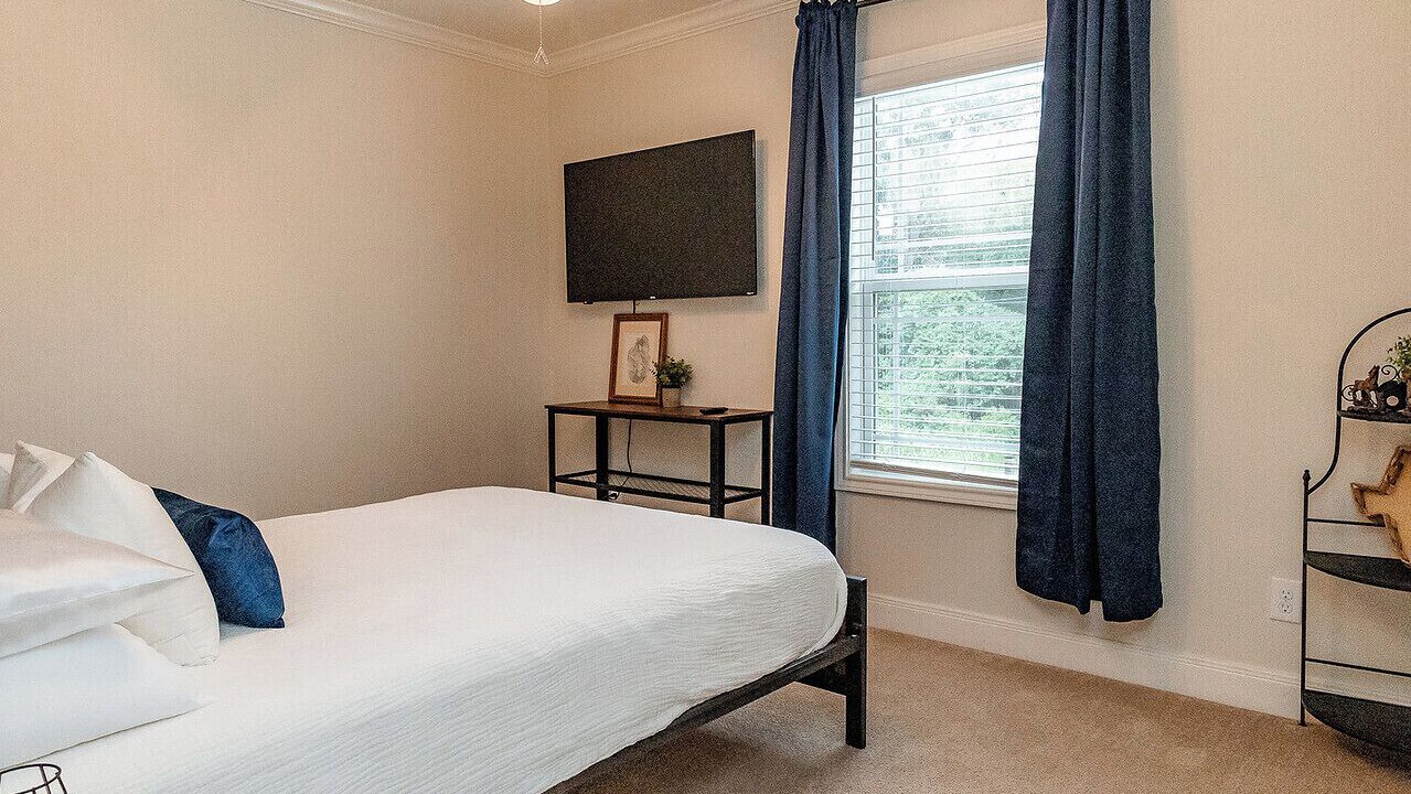 Photo of Bedroom in Brenham