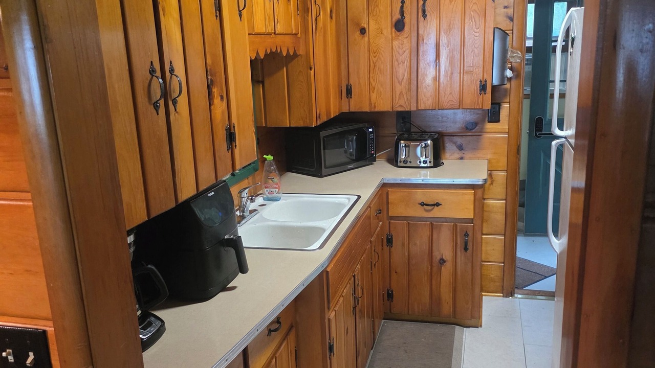 Photo of Kitchen in St. Helen