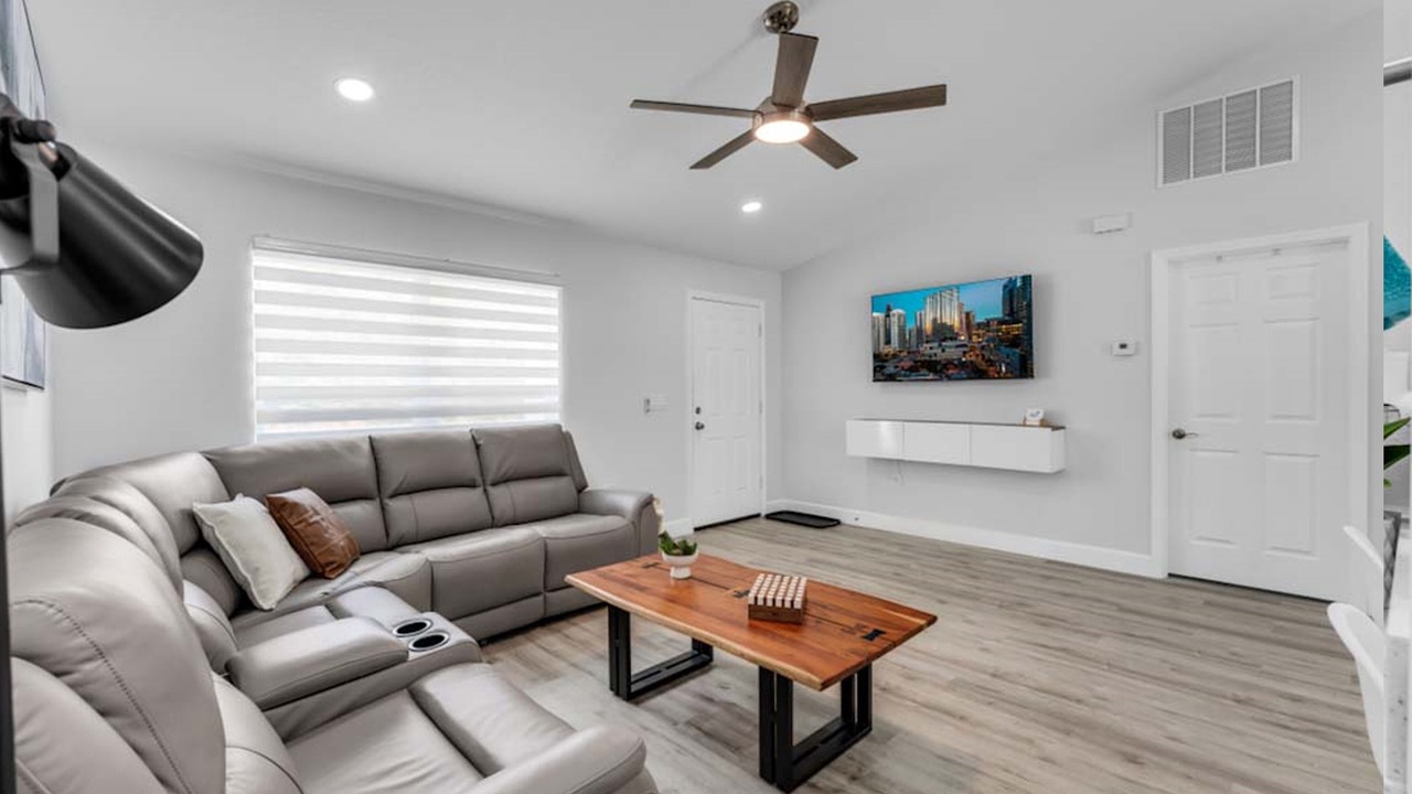 Photo of Livingroom in Dunnellon