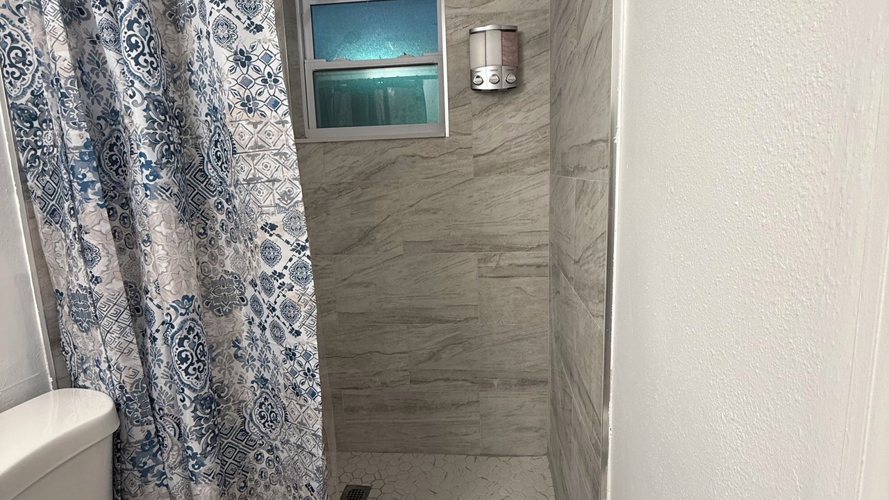 Photo of Bathroom in Regency Park