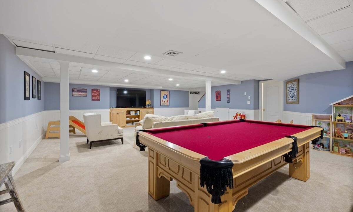 Photo of Bedroom in Cotuit