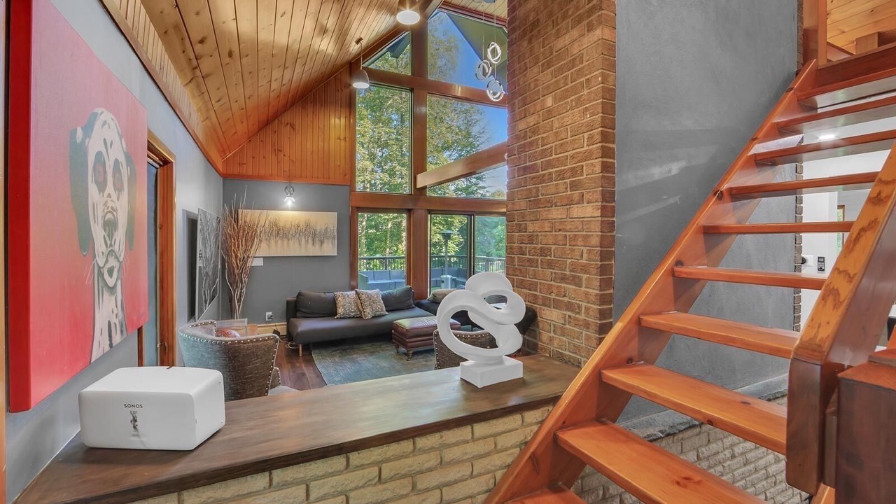 Photo of Livingroom in Sparta Township