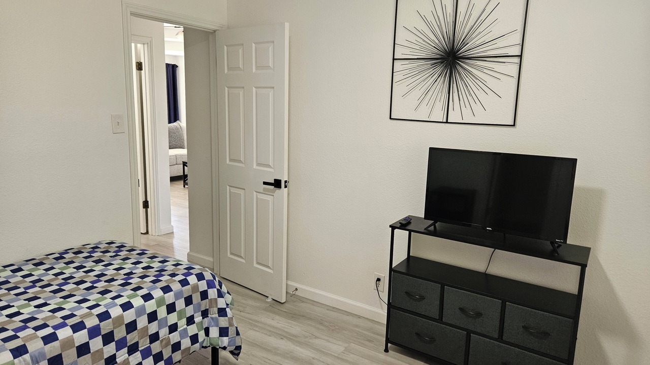 Photo of Bedroom in Arena District