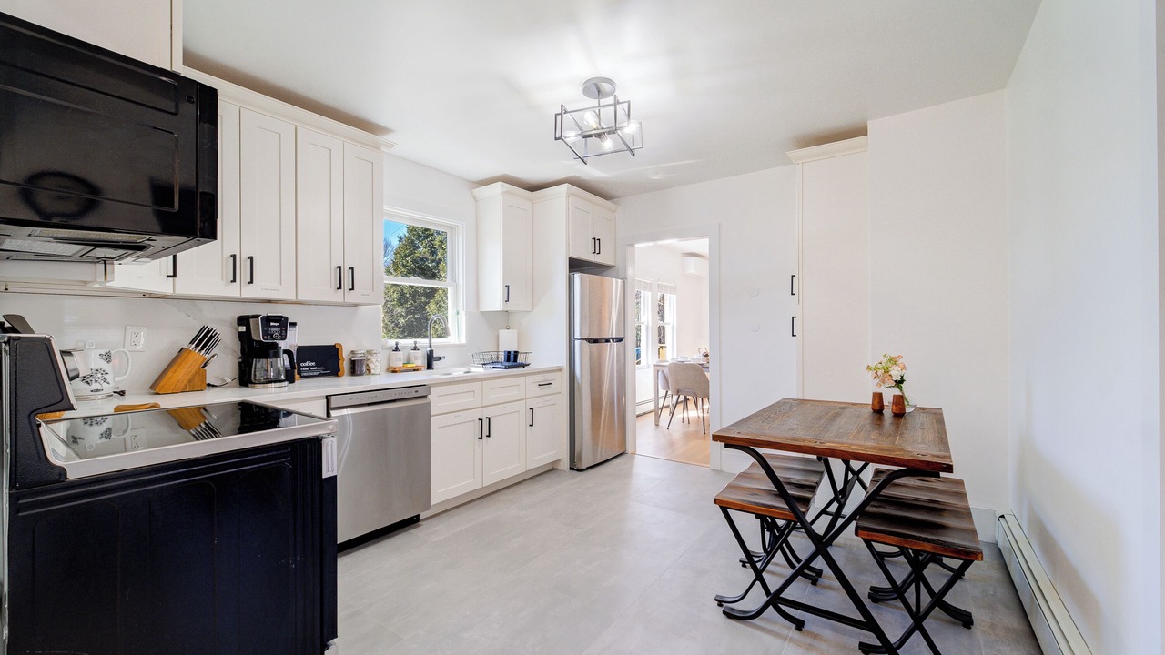 Photo of Kitchen in White Lake