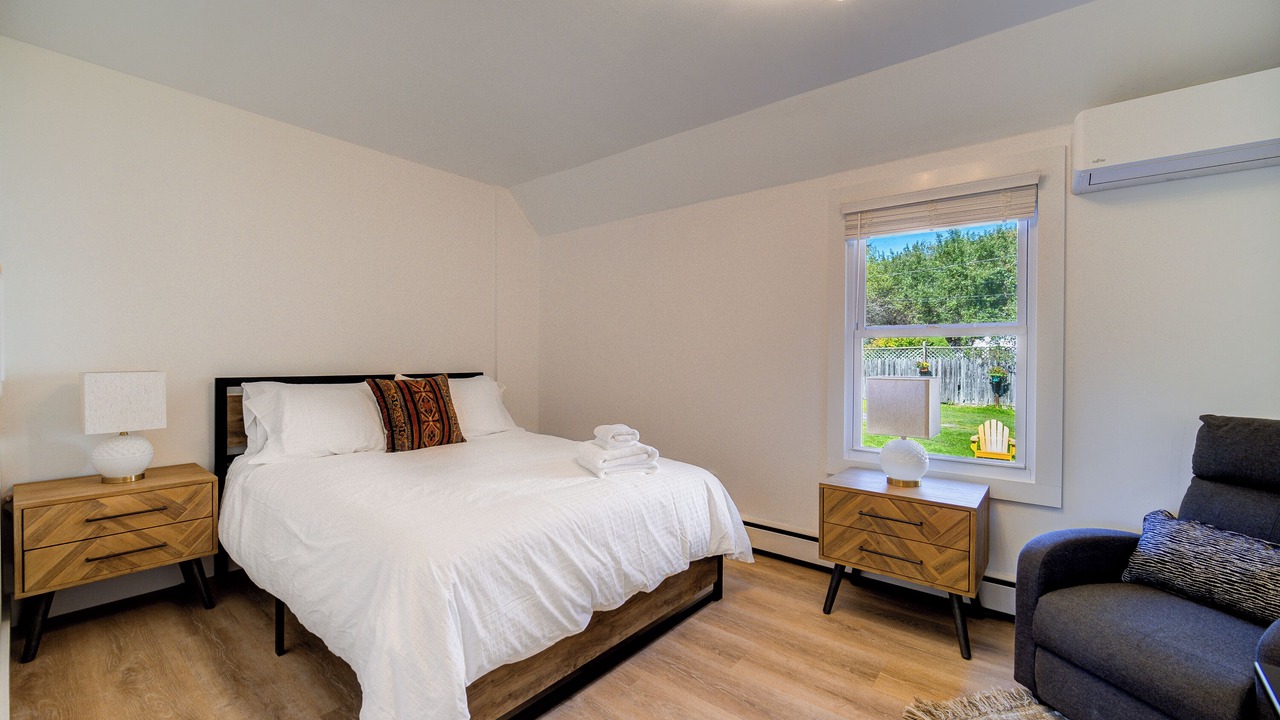 Photo of Bedroom in White Lake