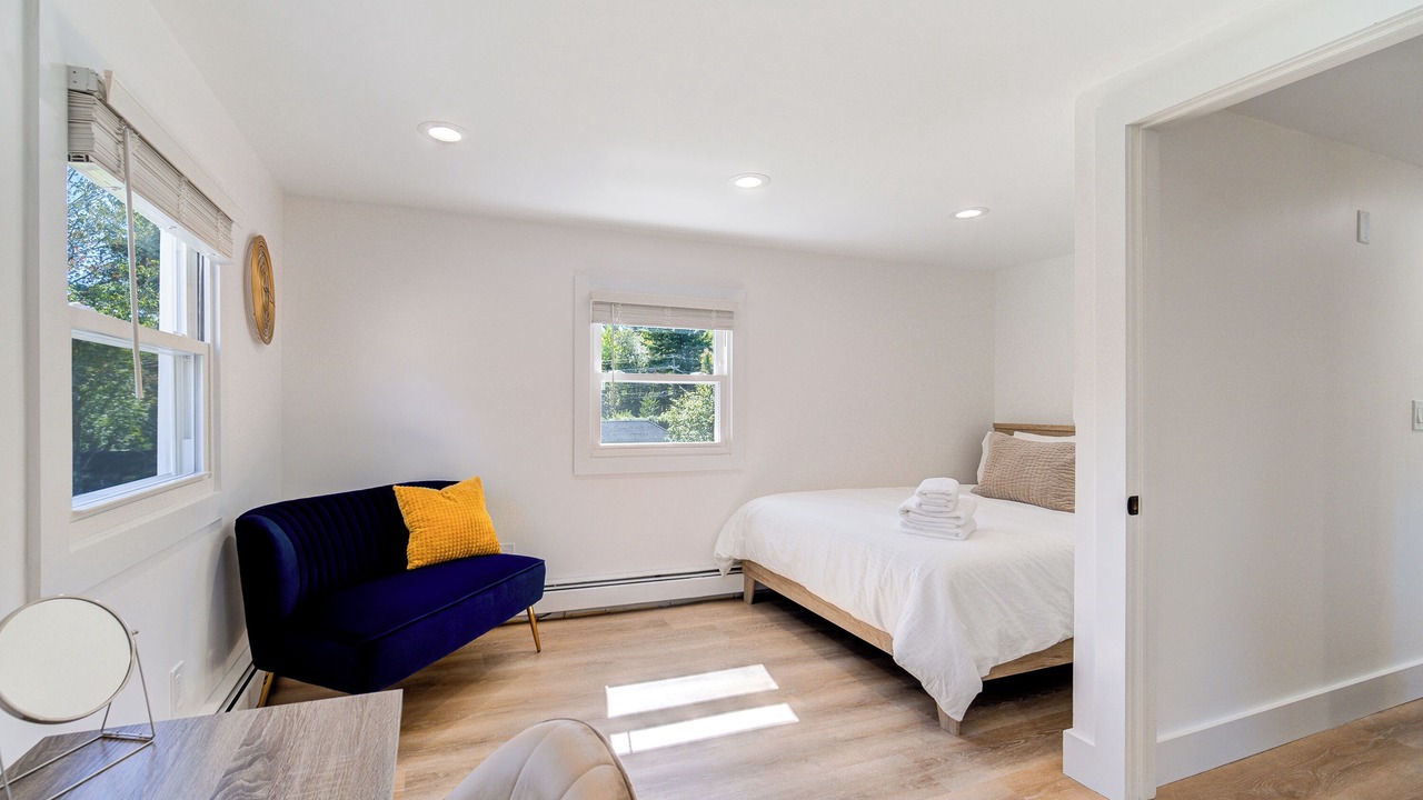 Photo of Bedroom in White Lake