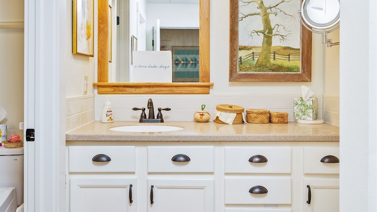 Photo of Bathroom in Canandaigua