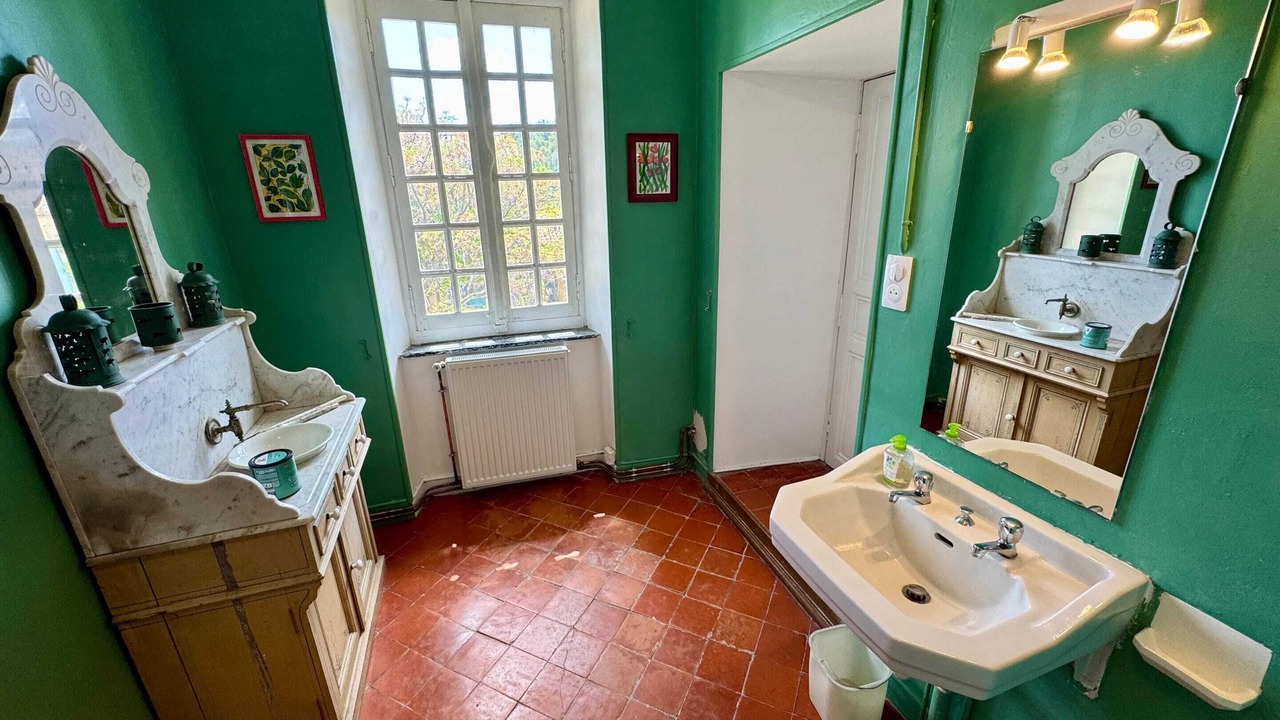 Photo of Bathroom in Laure-Minervois