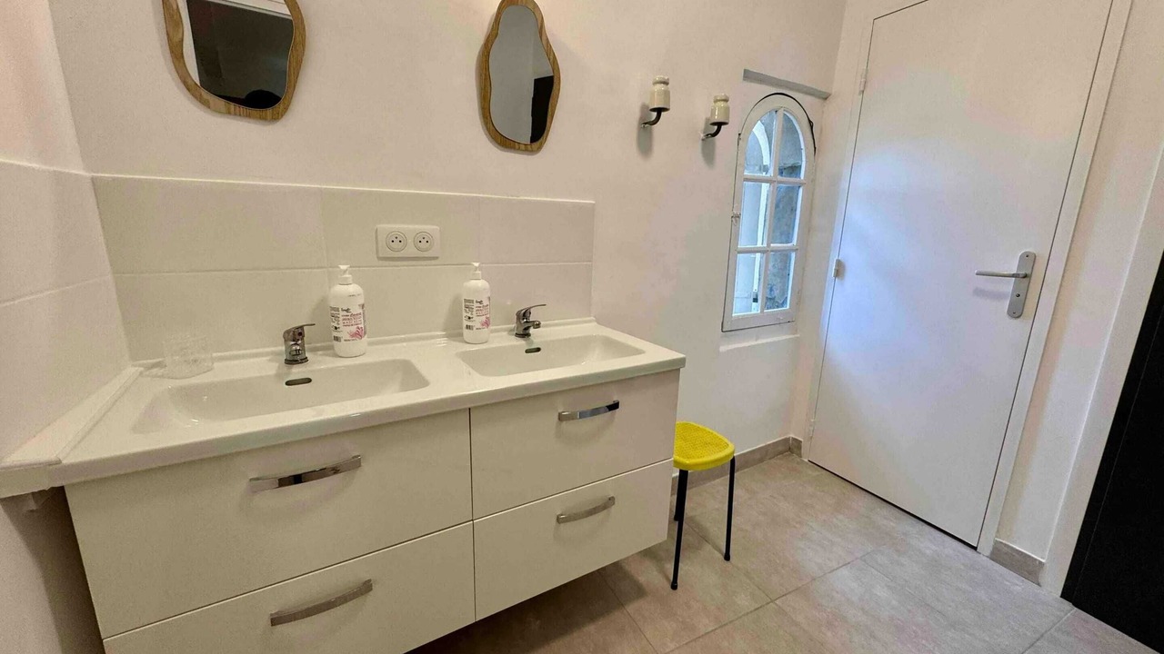 Photo of Bathroom in Laure-Minervois