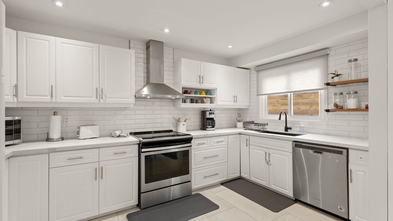Photo of Kitchen in Pickering
