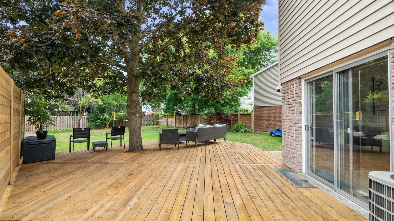 Photo of Outdoor in Pickering