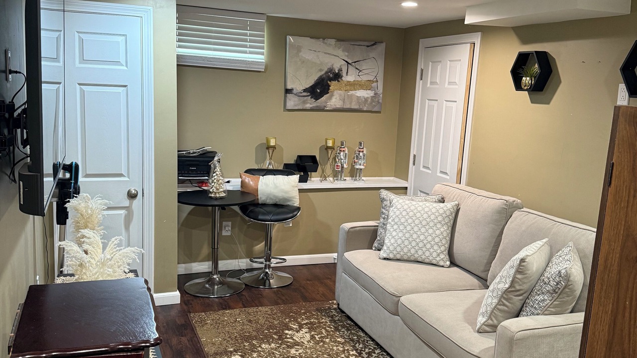 Photo of Livingroom in Waterbury