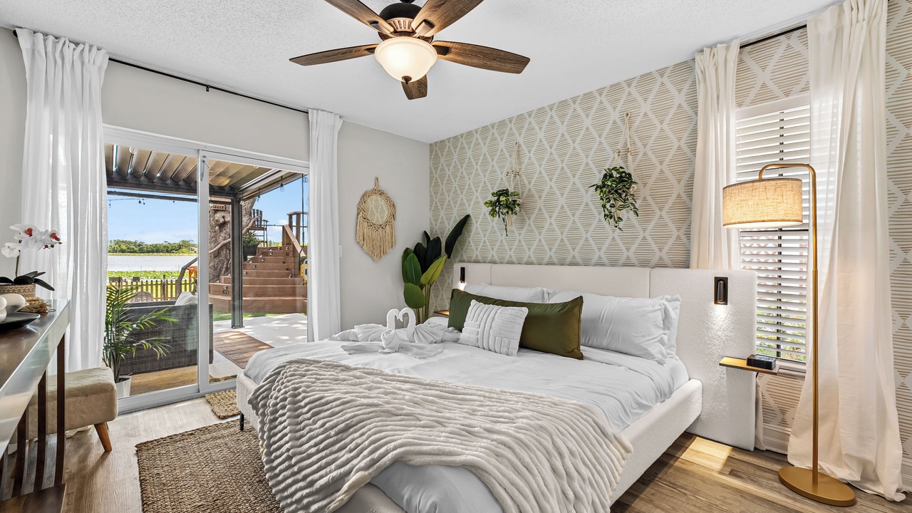 Photo of Bedroom in Lake St. George