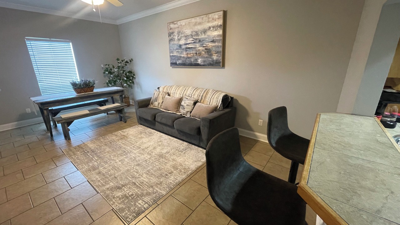 Photo of Livingroom in Sunshine