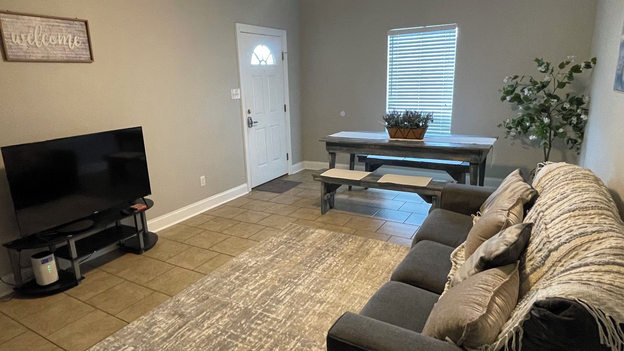 Photo of Livingroom in Sunshine
