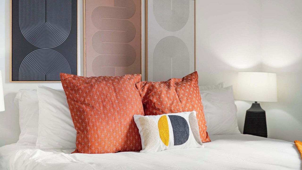 Photo of Bedroom in River North