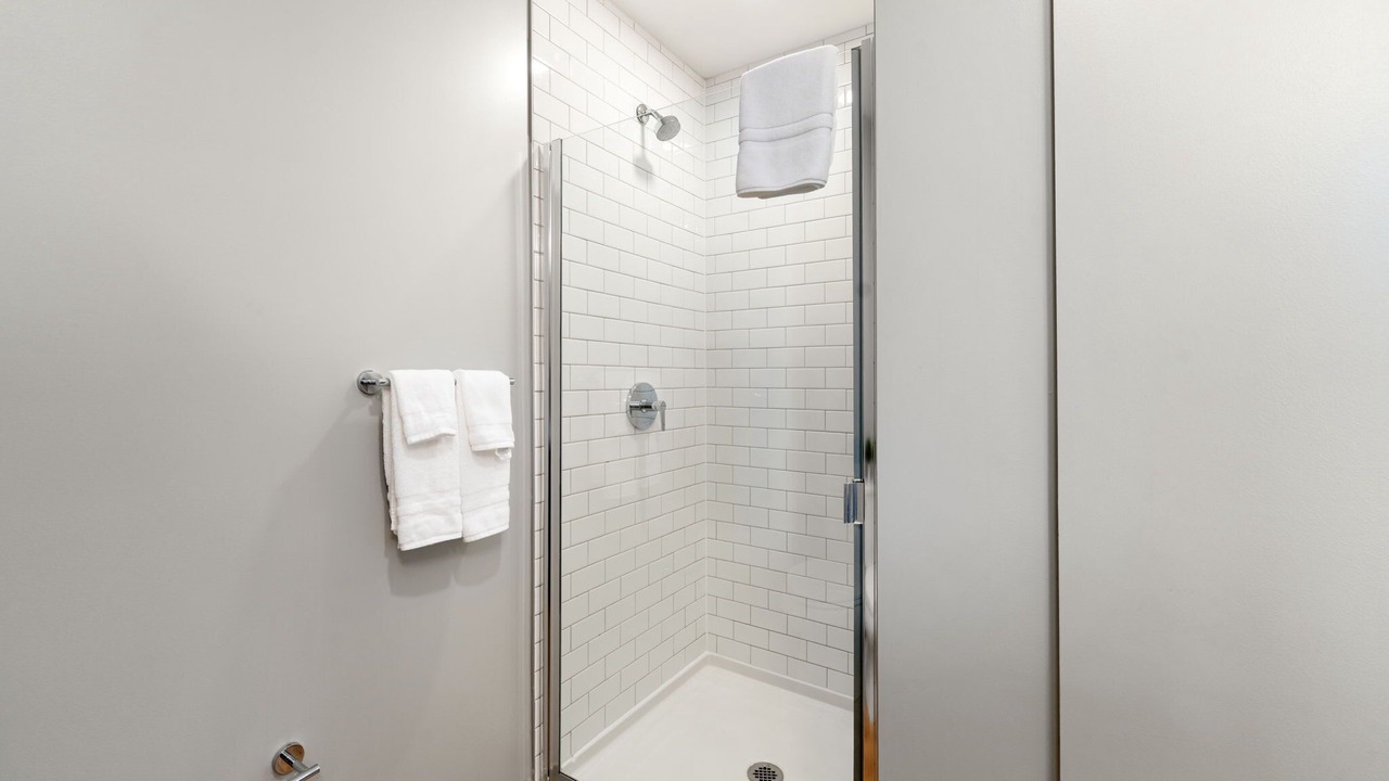 Photo of Bathroom in River North