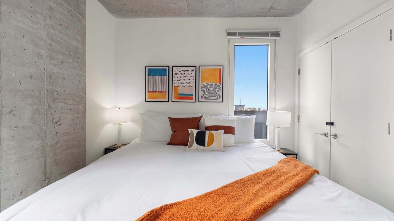 Photo of Bedroom in River North
