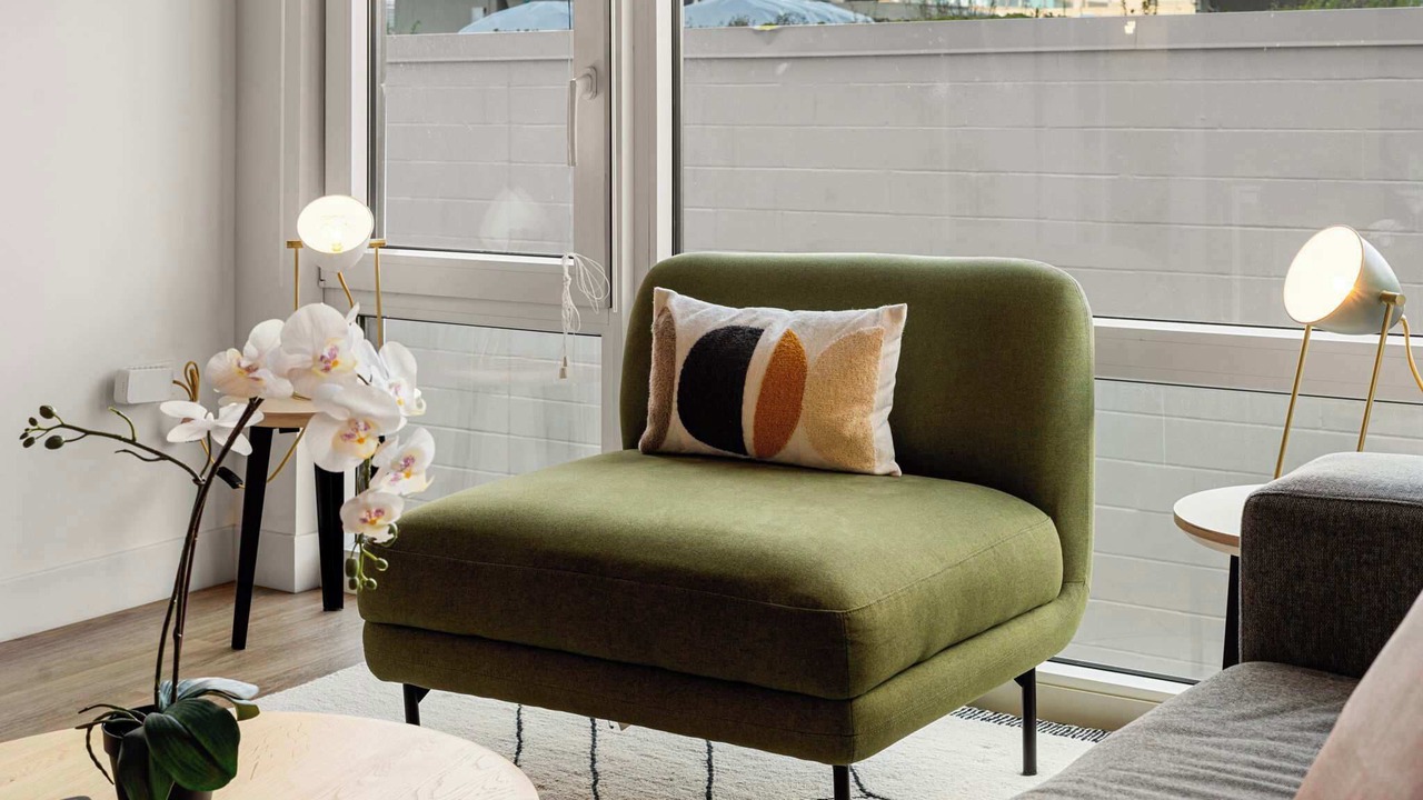 Photo of Livingroom in River North