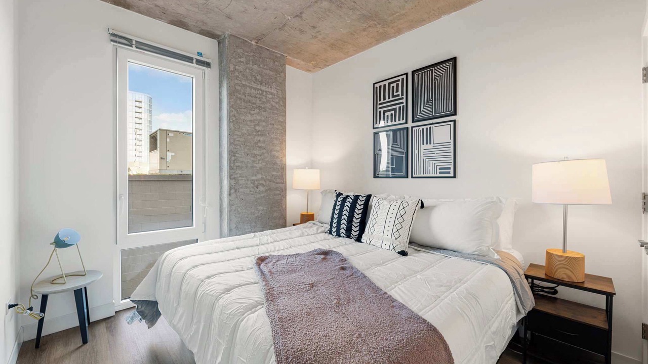 Photo of Bedroom in River North